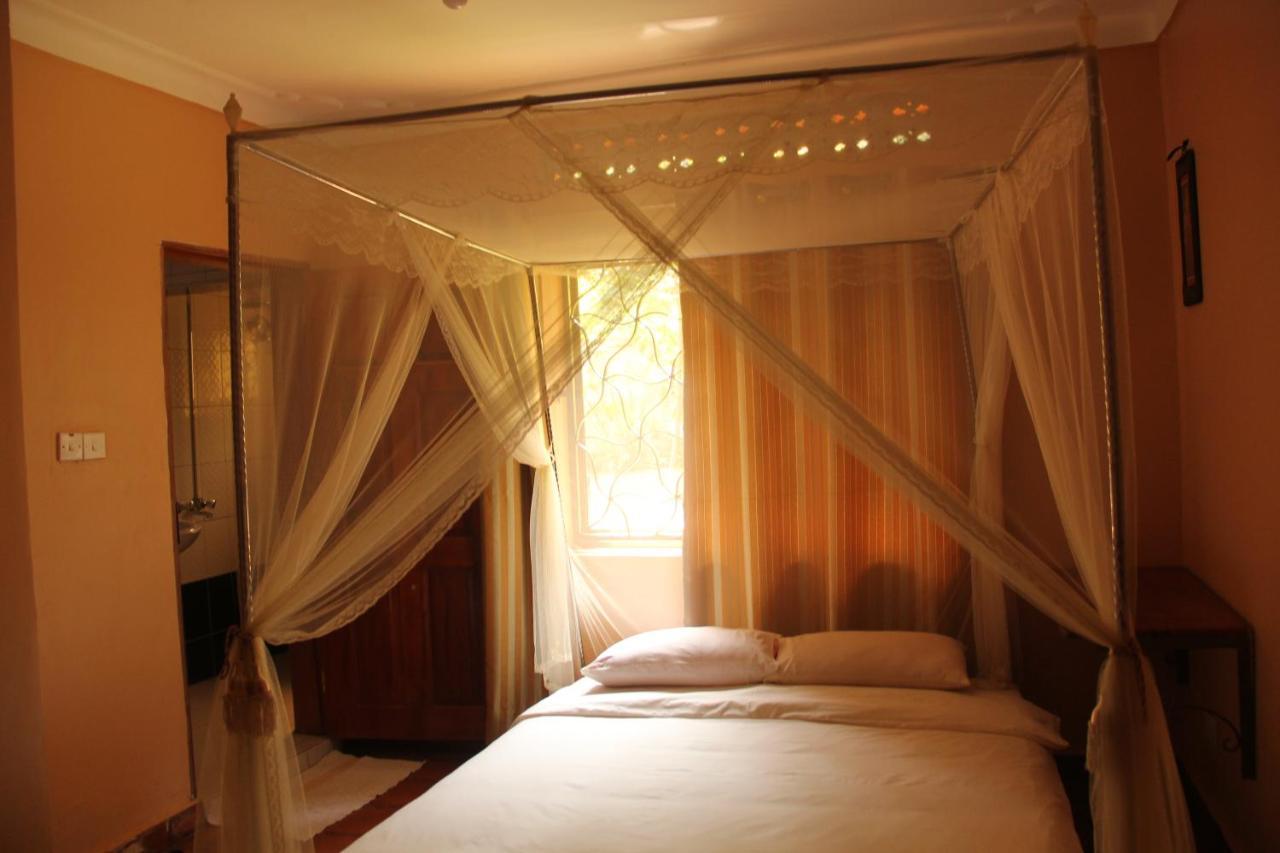 Saltek Forest Cottages Masindi Exterior photo